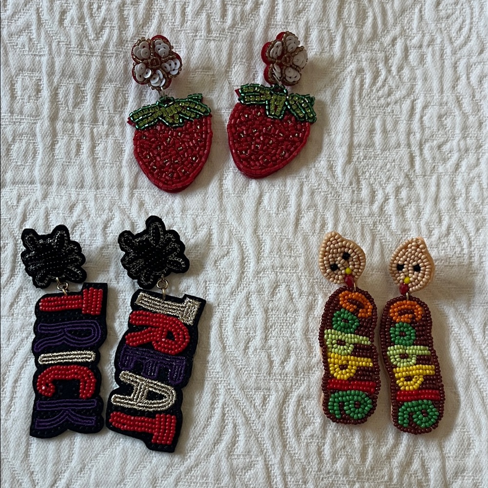 Lot of 3 Beaded Statement Earrings 🍓🕷️🦃